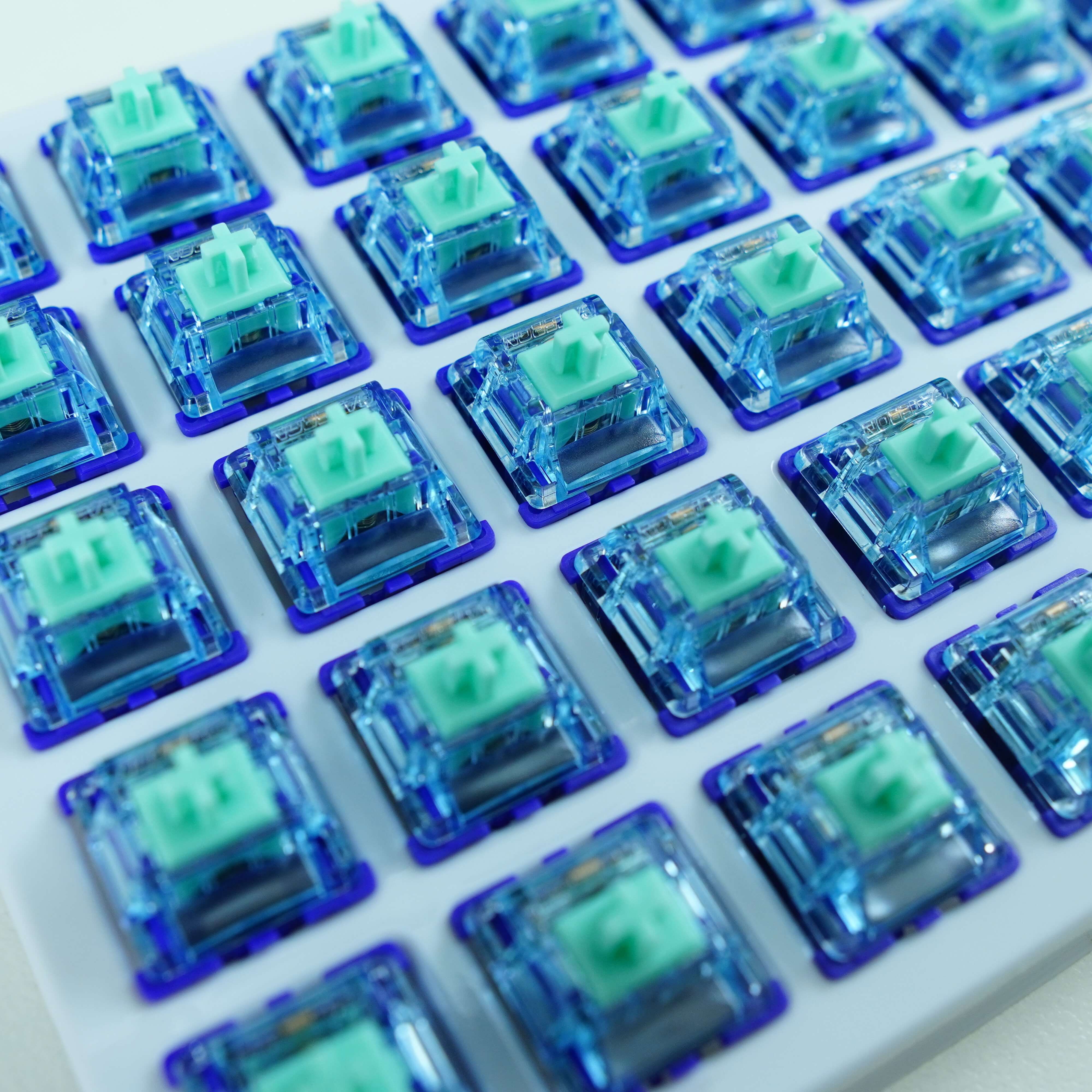 Switch Azure Dragon V3